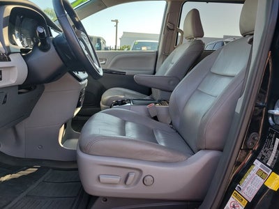 2017 Toyota Sienna XLE Premium