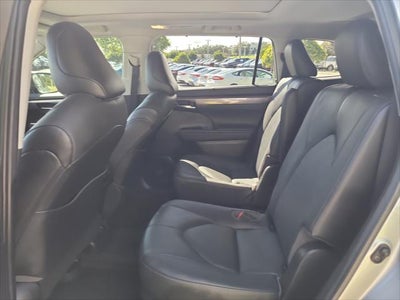 2021 Toyota Highlander Platinum