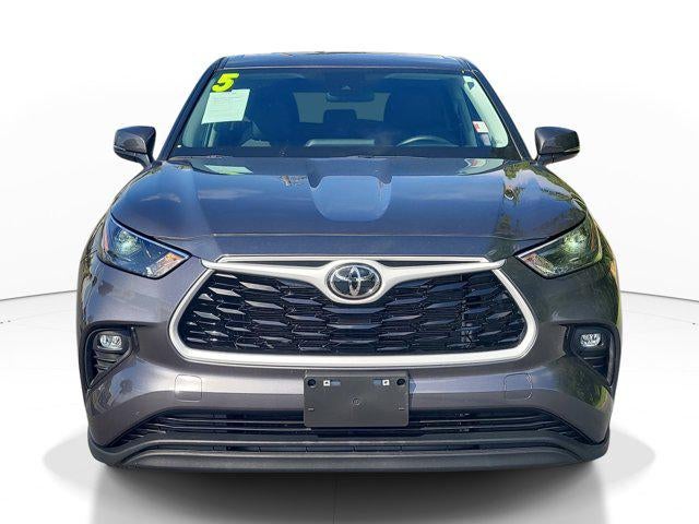 2025 Toyota HIGHLANDER LE