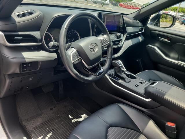 2023 Toyota Highlander XSE