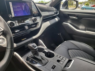 2023 Toyota Highlander XSE