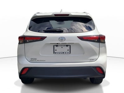 2024 Toyota Highlander XLE
