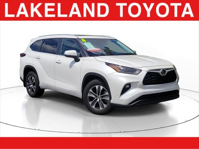 2024 Toyota Highlander XLE