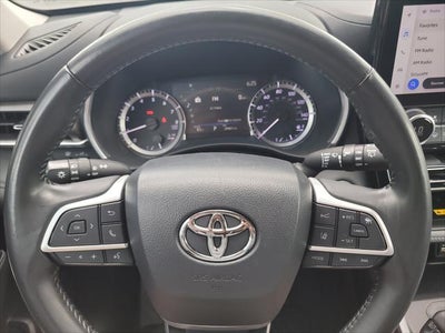 2024 Toyota Highlander XLE