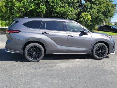 2024 Toyota Highlander XSE