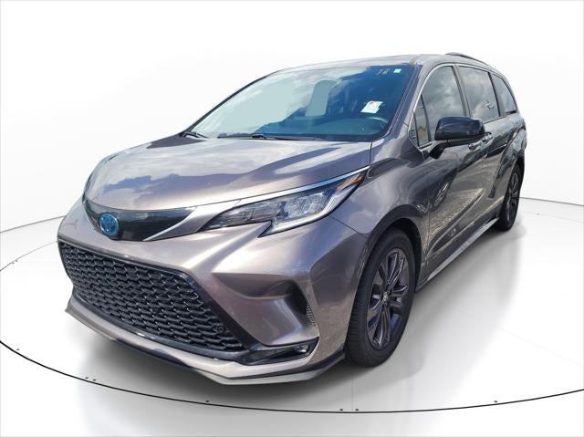 2022 Toyota Sienna XSE