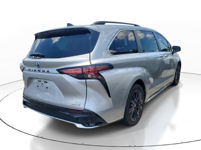 2023 Toyota Sienna XSE