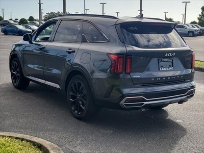 2022 Kia Sorento SX