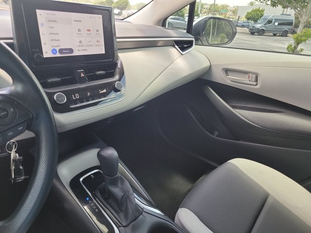 2025 Toyota Corolla LE