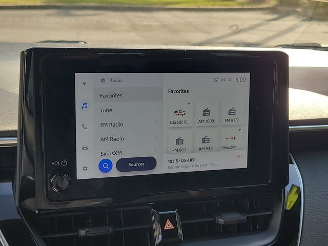 2024 Toyota COROLLA SE