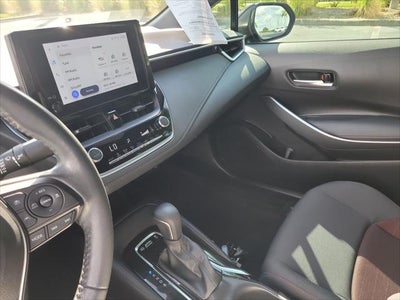2024 Toyota COROLLA SE
