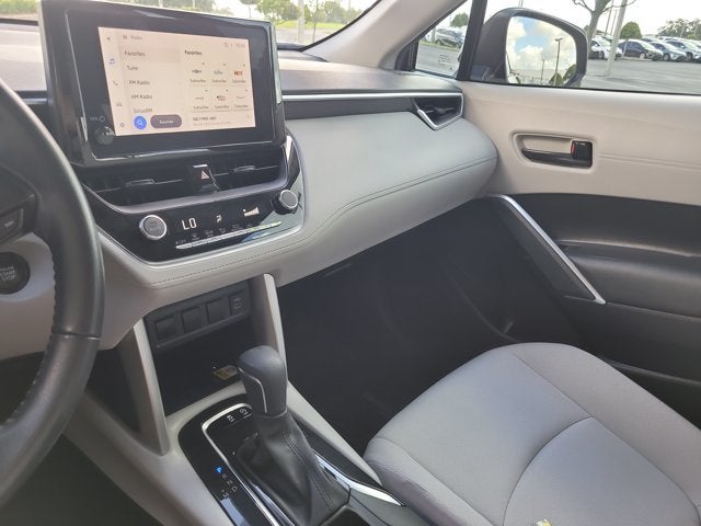 2023 Toyota Corolla Cross LE
