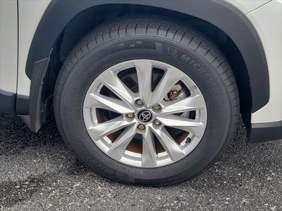 2025 Toyota Corolla Cross LE