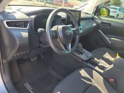 2026 Toyota Corolla Cross LE