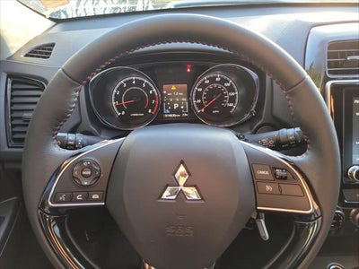 2025 Mitsubishi Outlander Sport LE