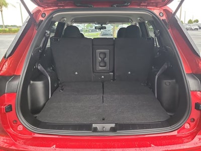 2024 Mitsubishi Outlander ES