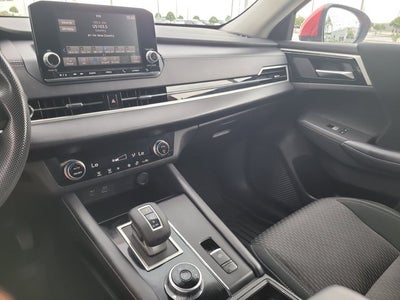 2024 Mitsubishi Outlander ES