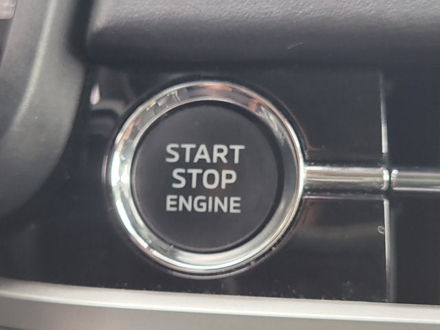 2024 Mitsubishi Outlander ES