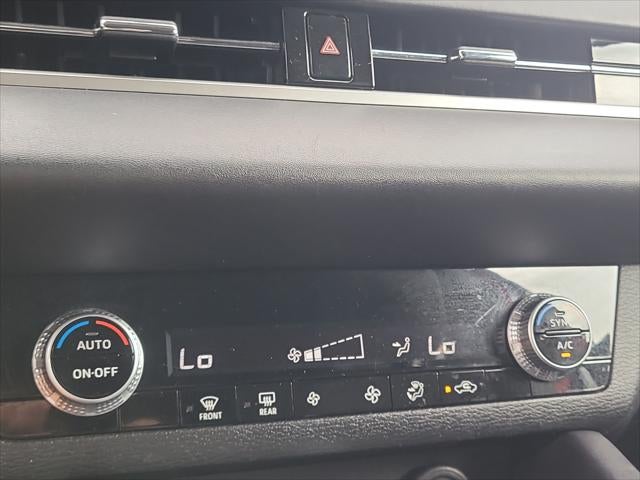 2024 Mitsubishi Outlander ES