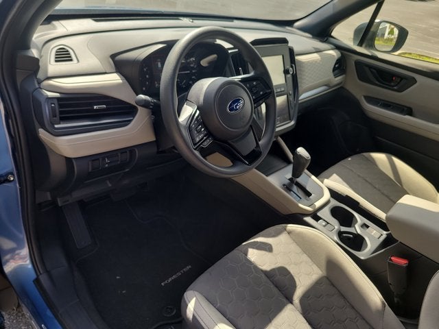 2025 Subaru Forester Base