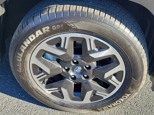 2025 Subaru Forester Base