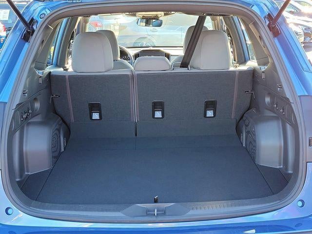 2025 Subaru Forester Base