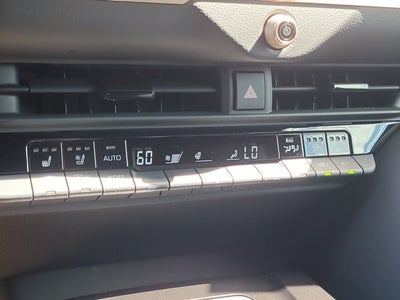 2026 Toyota Toyota Crown Signia XLE