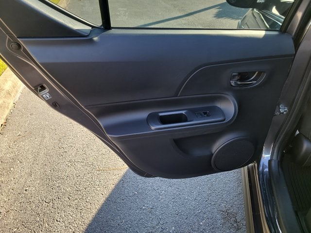2018 Toyota Prius c One