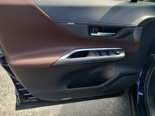 2022 Toyota Venza LIMITED Limited