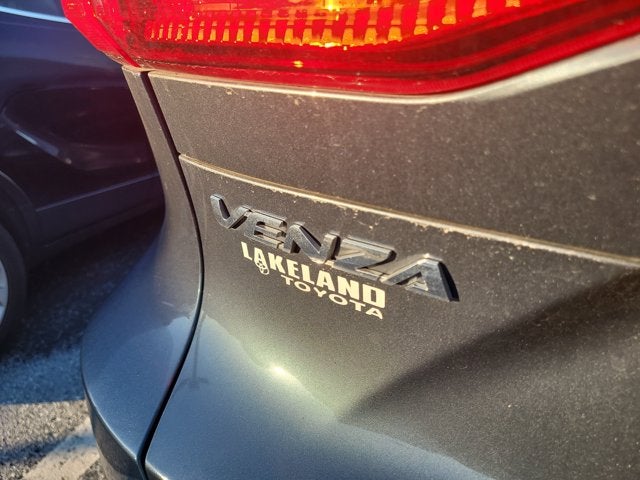 2023 Toyota Venza XLE