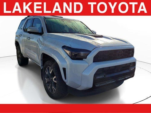 2025 Toyota 4RUNNER SR5