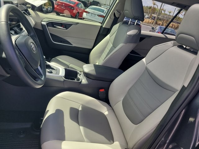 2024 Toyota RAV4 HYBRID Hybrid XLE Premium