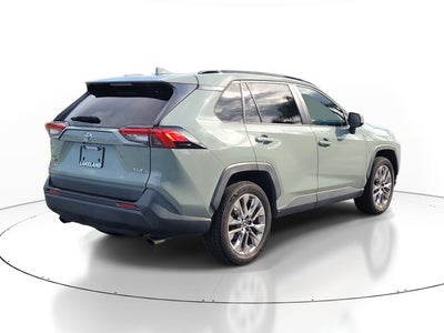 2021 Toyota RAV4 XLE Premium