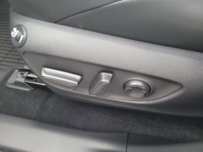 2025 Toyota RAV4 Hybrid Hybrid XSE