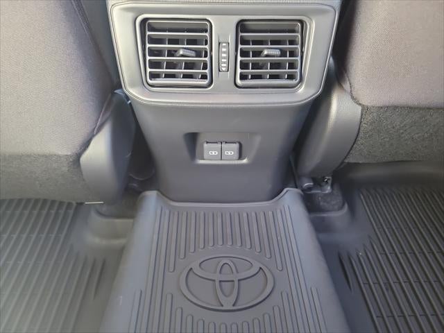 2025 Toyota RAV4 Hybrid Hybrid XLE
