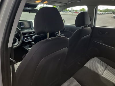 2022 Hyundai Kona SE