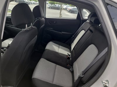 2022 Hyundai Kona SE