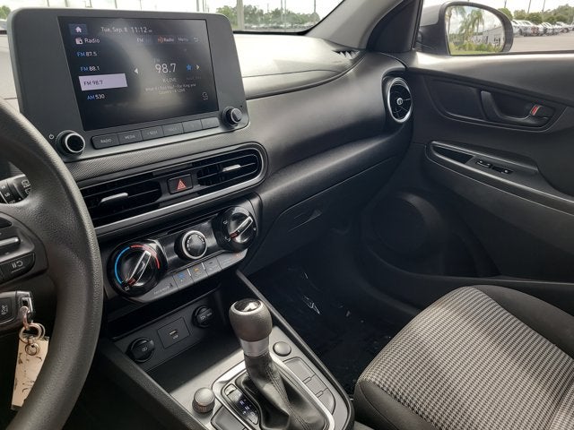 2022 Hyundai Kona SE