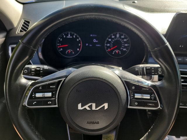 2023 Kia Seltos S