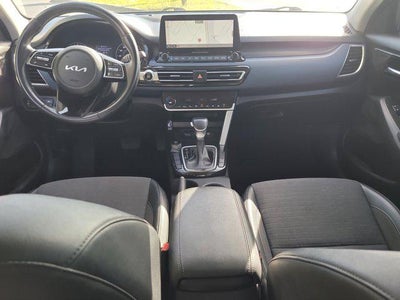 2023 Kia Seltos S