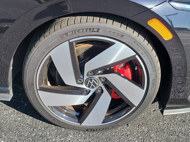 2023 Volkswagen Golf GTI S