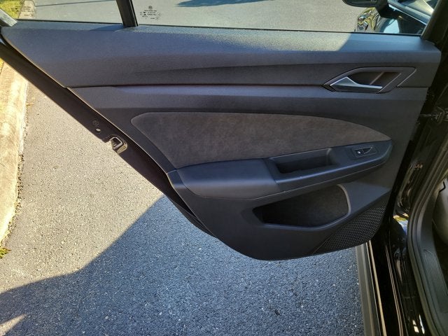 2023 Volkswagen Golf GTI S