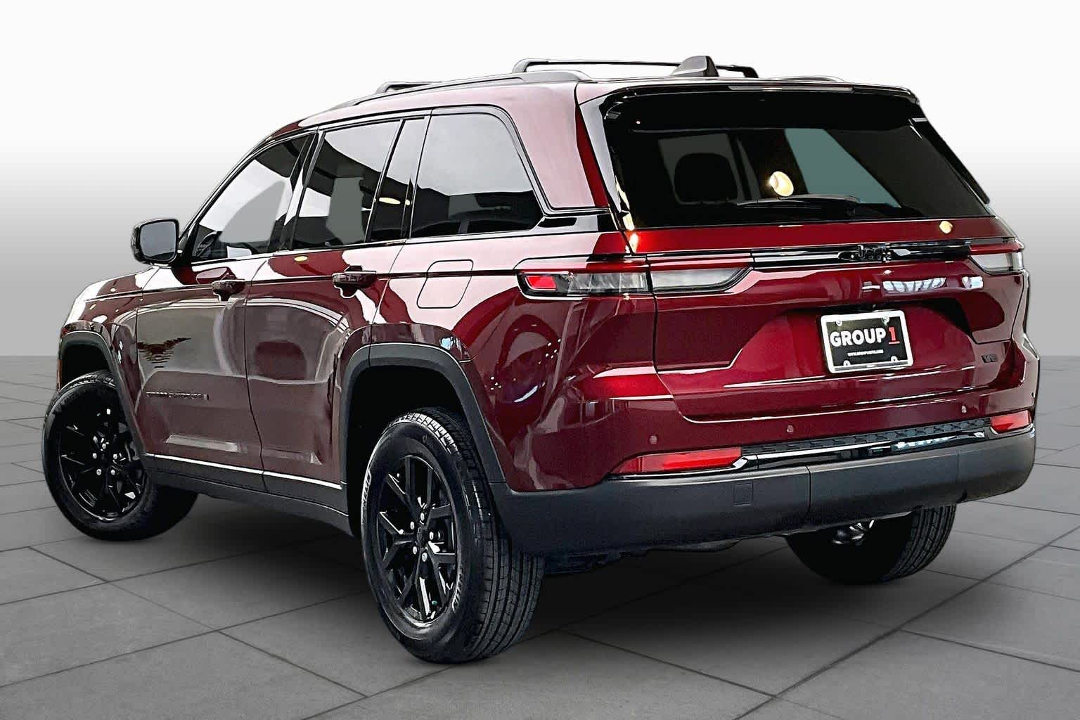 2025 Jeep Grand Cherokee Altitude
