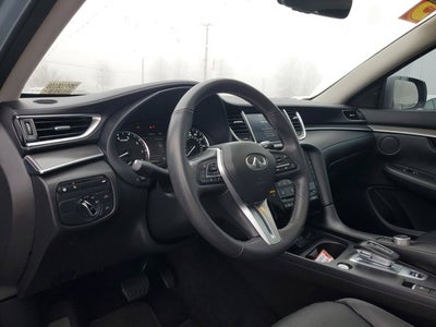 2023 INFINITI QX50 LUXE