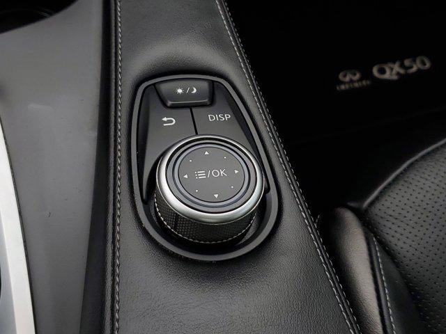 2023 INFINITI QX50 LUXE