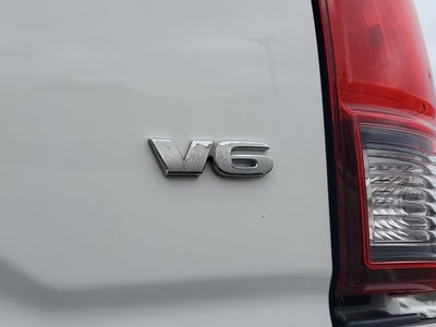 2022 Toyota Tacoma 2WD SR5