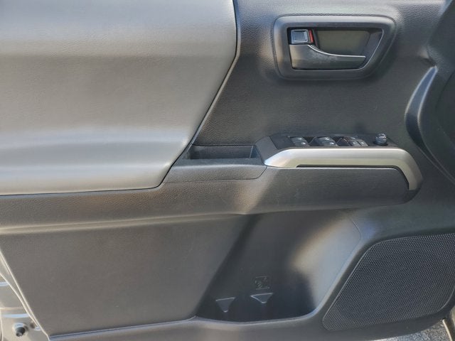 2021 Toyota Tacoma 2WD SR5