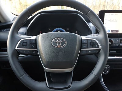 2025 Toyota Grand Highlander LE