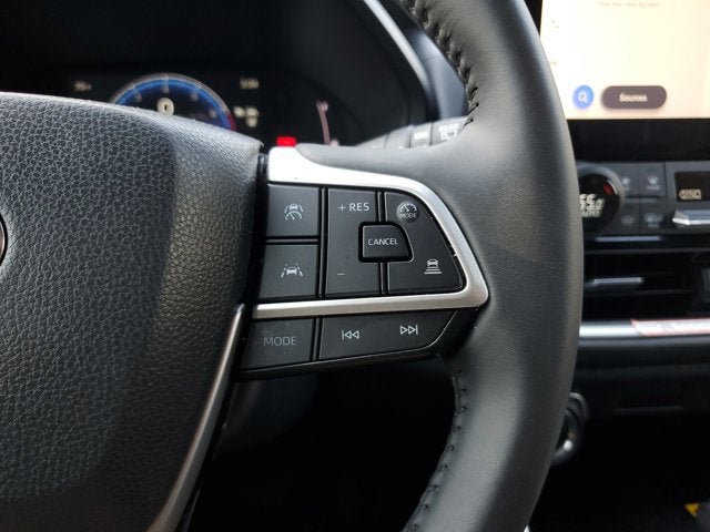 2025 Toyota Grand Highlander LE