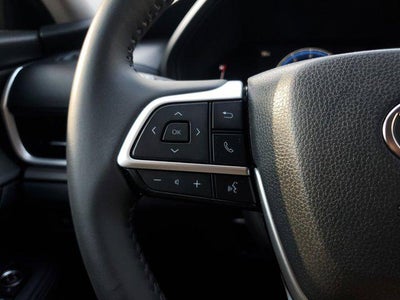 2025 Toyota Grand Highlander LE